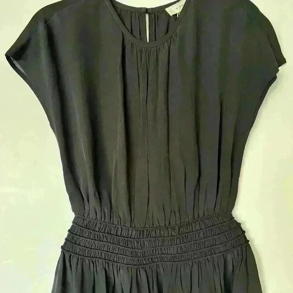 NWT! Everlane The Gathered Midi Dress - Picture 9 of 12